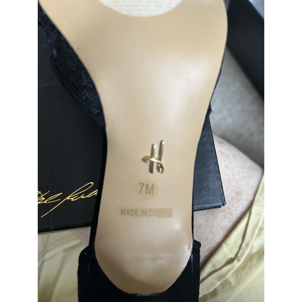Black Leather & Lace, Designer Top Quality Sz 7 - Picture 8 of 16